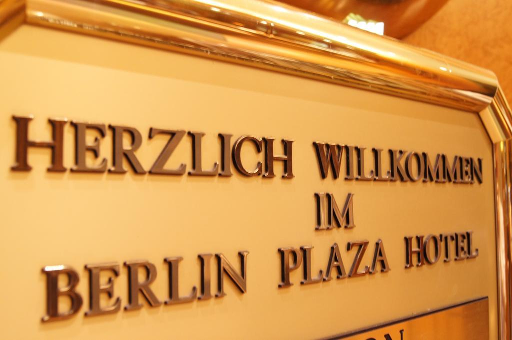 Berlin Plaza Hotel Am Kurfuerstendamm Bagian luar foto